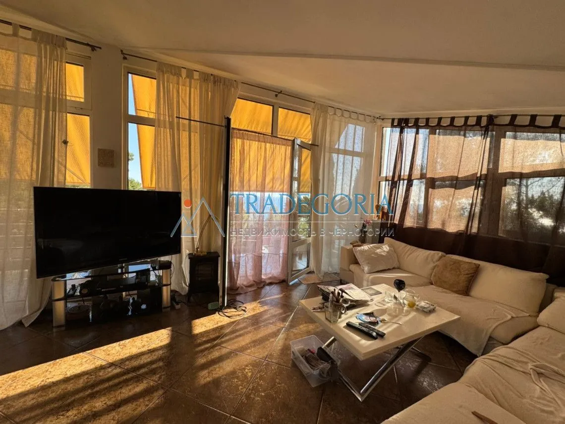 Prodaja, kuća, 302m², Bar, Crna Gora