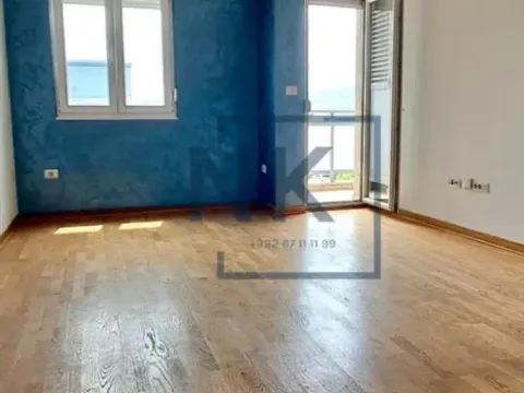 Izdavanje, jednosoban stan, 42m², City Kvart, Podgorica