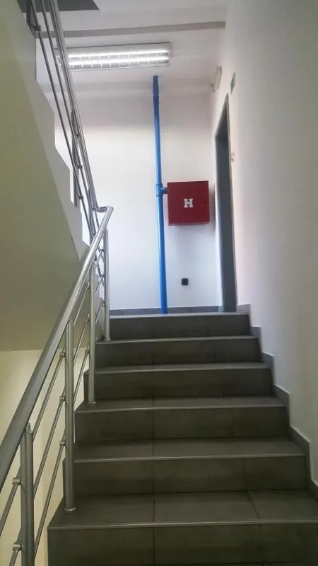 Rent, office space, 150m², Centar, Niš