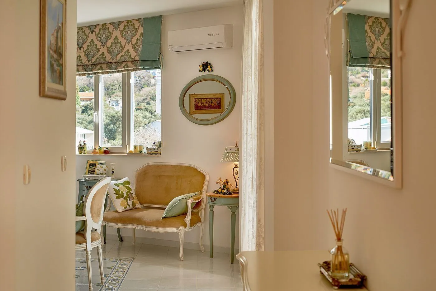Sale, three bedroom apartment, 150m², Bečići, Budva