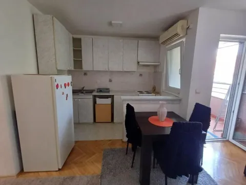 Rent, one bedroom apartment, 39m², Čukarica, Beograd - image 7