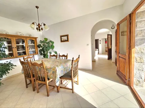 Rent, house, 70m², Kavač, Kotor - image 3