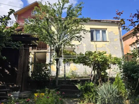 Prodaja, kuća, 92m², Užice, Srbija - image 2