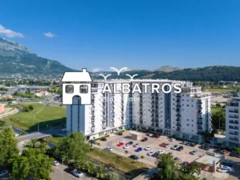 Izdavanje, jednosoban stan, 55m², Centar, Bar - image 6