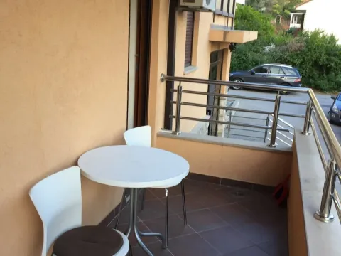 Izdavanje, jednosoban stan, 48m², Budva, Crna Gora - image 15