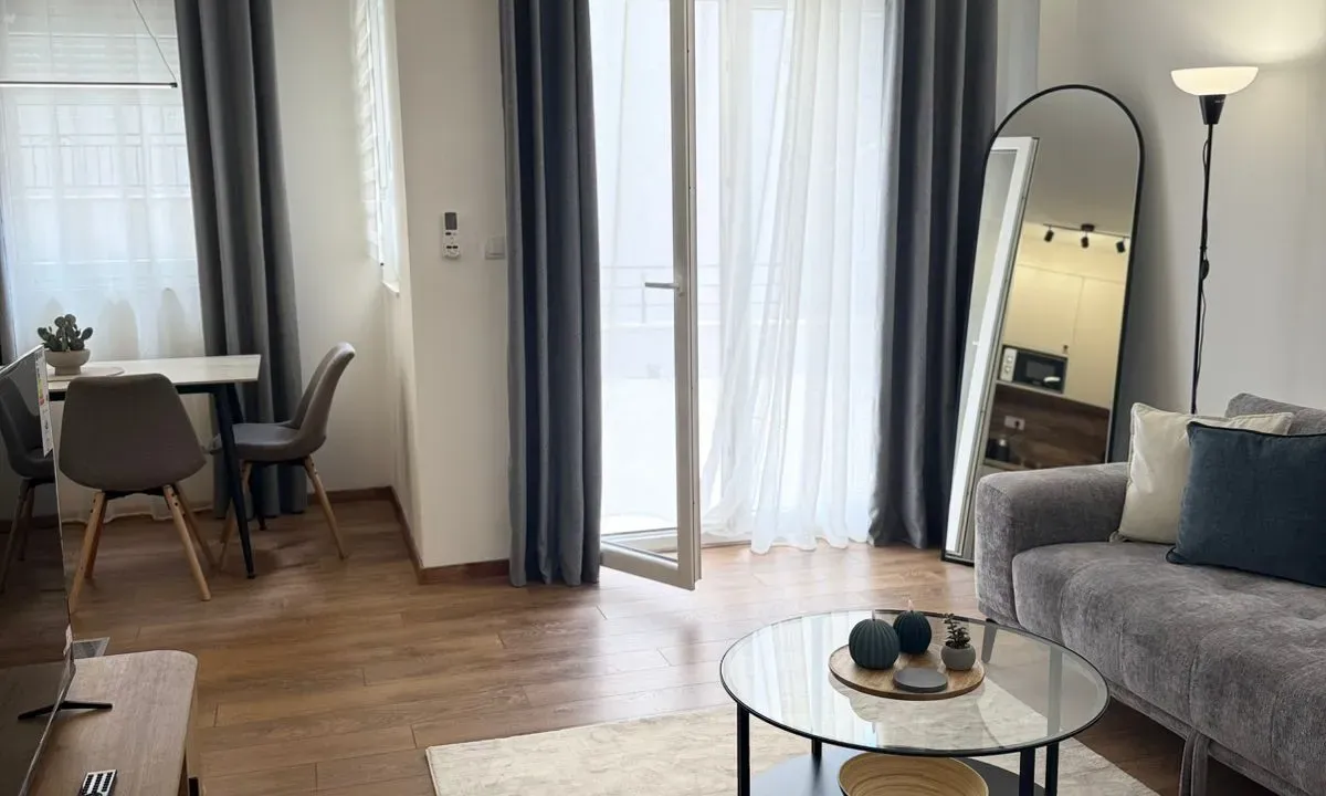 Sale, one bedroom apartment, 42m², Bijeli Do, Budva