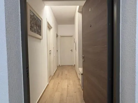 Prodaja, dvosoban stan, 67m², Centar, Podgorica - image 13