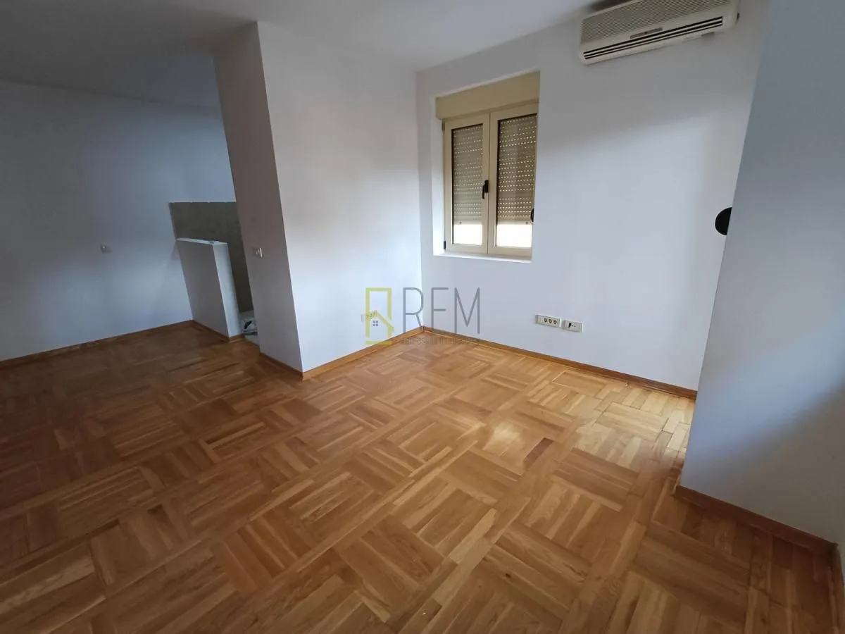 Prodaja, jednosoban stan, 46m², Zabjelo, Podgorica