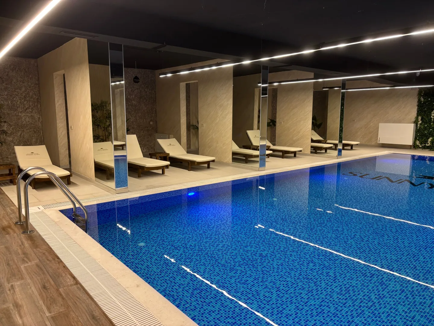 Prodaja, garsonjera, 20m², Bečići, Budva
