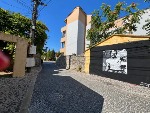 Zemljište in Centar