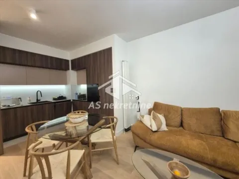 Izdavanje, trosoban stan, 74m², Savski Venac, Beograd - image 3