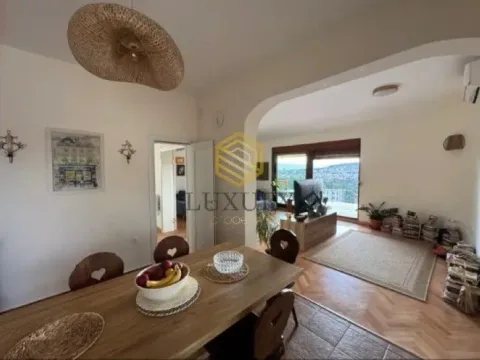 Rent, house, 256m², Masline, Podgorica - image 4