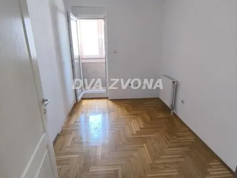 Izdavanje, dvosoban stan, 55m², Novi Sad, Srbija - image 6
