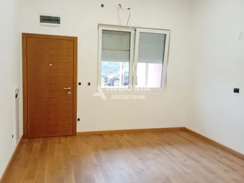 Prodaja, stan, 19m², Slavujev Venac, Zvezdara Sve Podlokacije - image 4