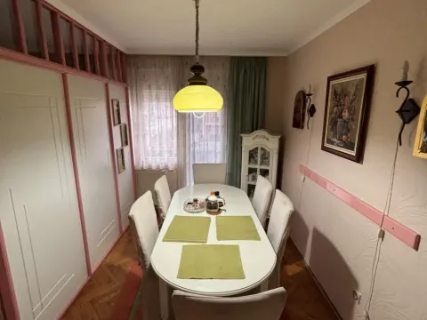 Prodaja, kuća, 274m², Tavrića obori, Jagodina - image 22