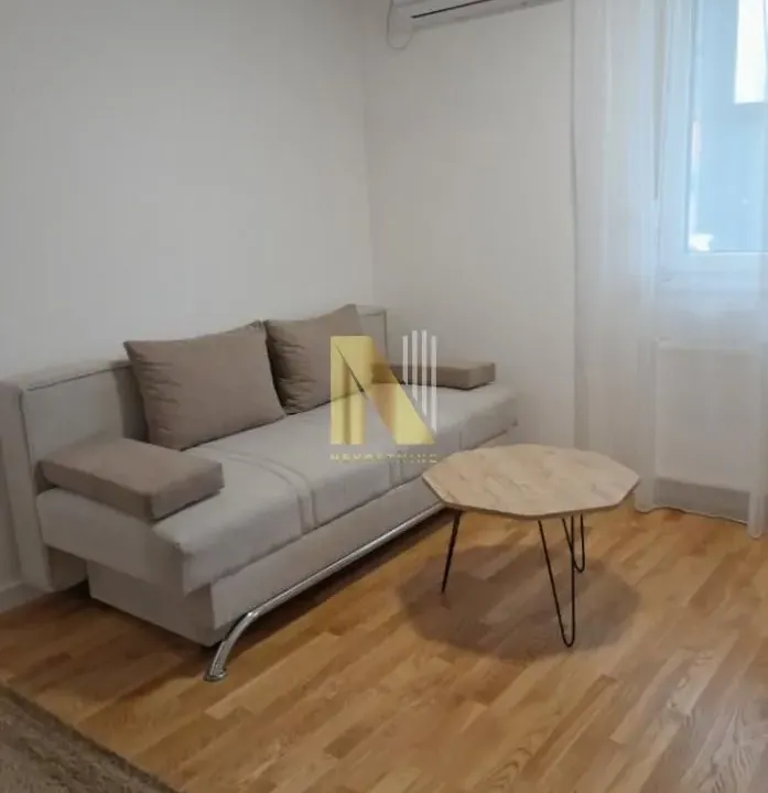 Izdavanje, jednosoban stan, 43m², Podbara, Novi Sad Sve Podlokacije