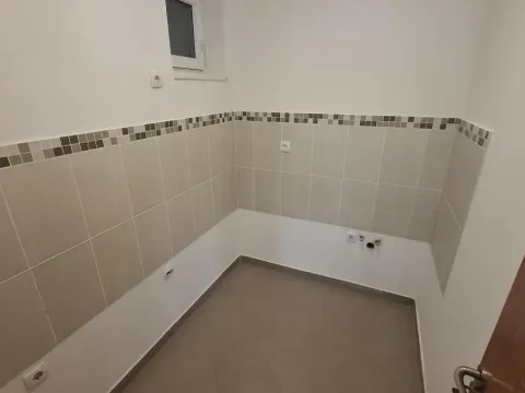 Izdavanje, dvosoban stan, 67m², Nova Detelinara, Novi Sad Sve Podlokacije - image 9