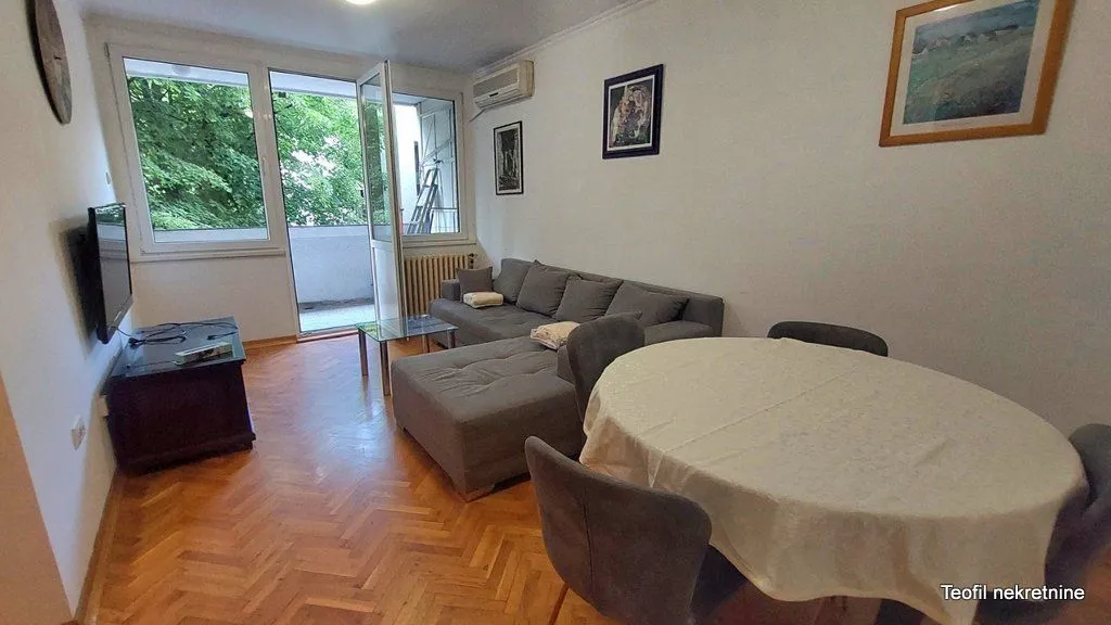 Izdavanje, trosoban stan, 62m², Lion, Zvezdara Sve Podlokacije