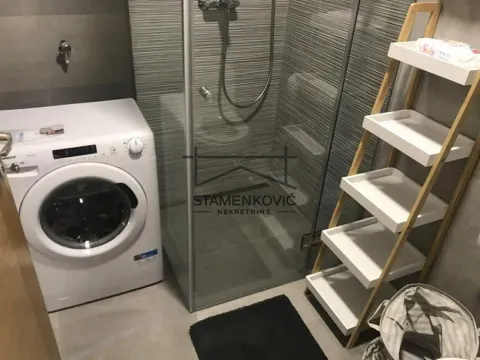 Izdavanje, jednosoban stan, 45m², Centar, Novi Sad - image 9