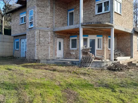 Prodaja, kuća, 208m², Sremska Kamenica, Petrovaradin - image 2