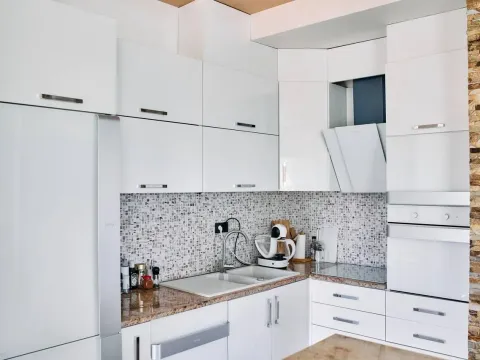 Daily-rent, two bedroom apartment, 130m², Centar, Budva - image 10