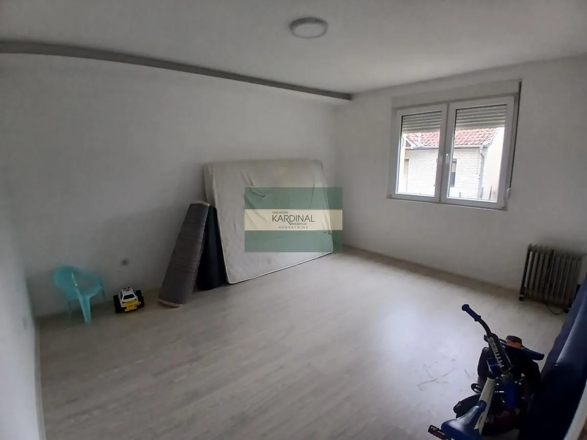 Prodaja, kuća, 89m², Pivara, Jagodina