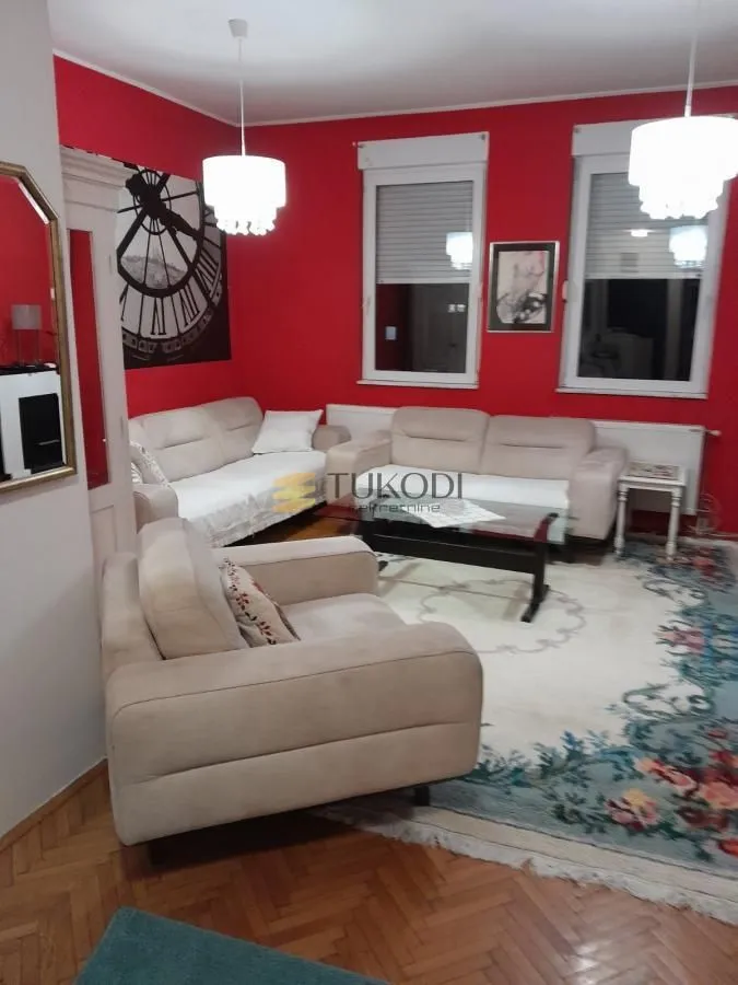 Prodaja, četvorosoban stan, 120m², Stari grad, Novi Sad