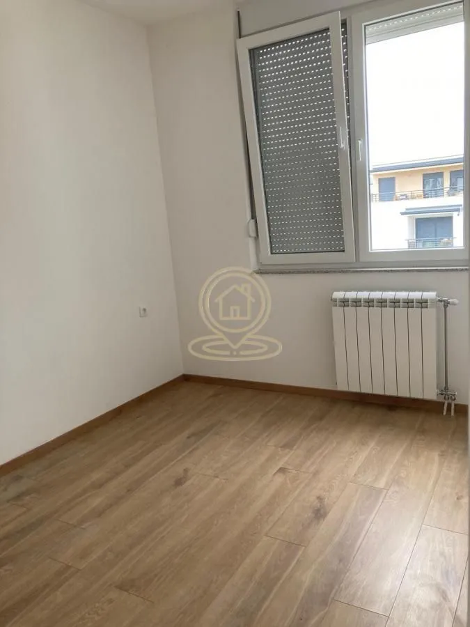 Rent, three bedroom apartment, 68m², Adamovićevo Naselje, Novi Sad Sve Podlokacije