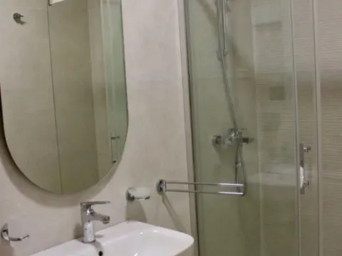 Izdavanje, jednosoban stan, 40m², Pobrežje, Podgorica - image 4