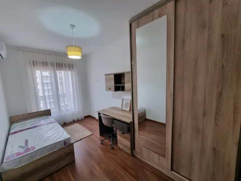 Izdavanje, dvosoban stan, 70m², Master Kvart, Podgorica - image 6