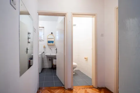 Prodaja, dvosoban stan, 69m², Centar, Cetinje - image 13