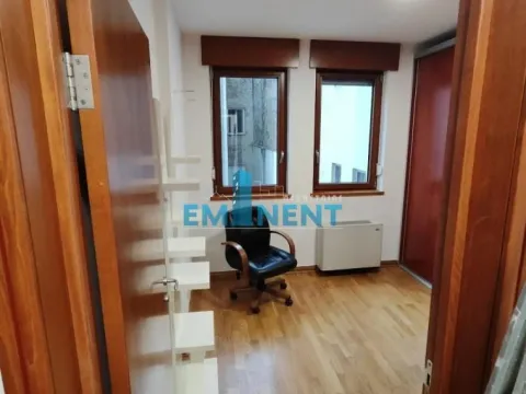 Izdavanje, četvorosoban stan, 115m², Kalenić Pijaca, Vračar Sve Podlokacije - image 11