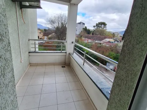 Rent, two bedroom apartment, 70m², Zabjelo, Podgorica - image 10