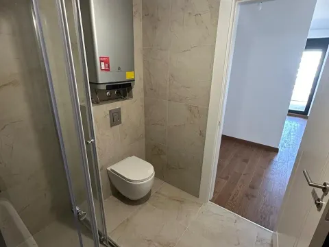 Prodaja, trosoban stan, 111m², Tološka šuma, Podgorica - image 12