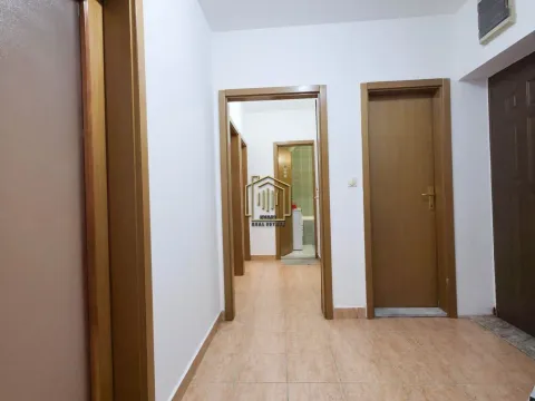 Izdavanje, dvosoban stan, 71m², Zagorič, Podgorica - image 10