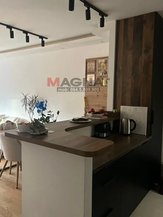 Prodaja, trosoban stan, 70m², Zemun Sve Podlokacije, Beograd