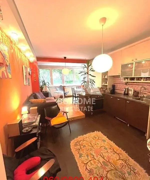 Izdavanje, dvosoban stan, 58m², Stari Grad, Beograd