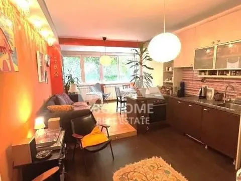 Rent, two bedroom apartment, 58m², Stari Grad, Beograd