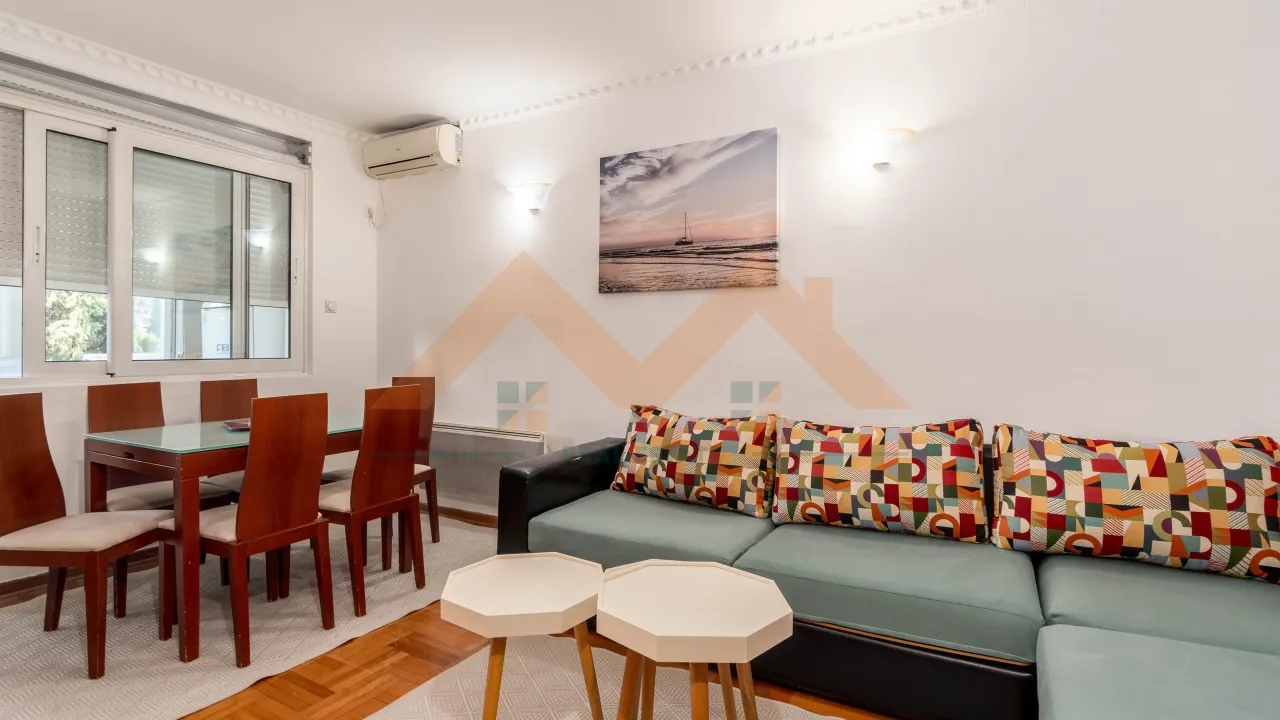 Izdavanje, dvosoban stan, 49m², Gintaš, Podgorica