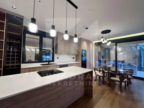 Izdavanje, kuća, 230m², Gornja Gorica, Podgorica - image 49