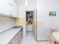 Prodaja, dvosoban stan, 72m², City Kvart, Podgorica - image 7