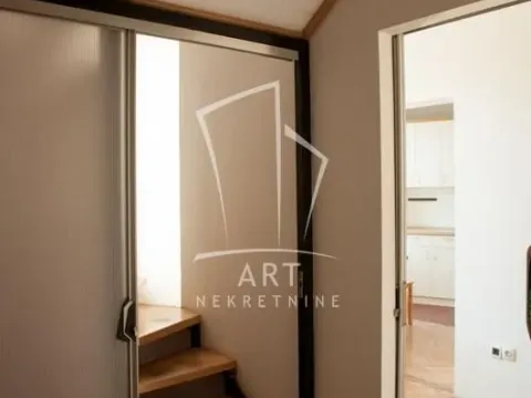 Prodaja, trosoban stan, 104m², Vračar Hram, Vračar Sve Podlokacije - image 10