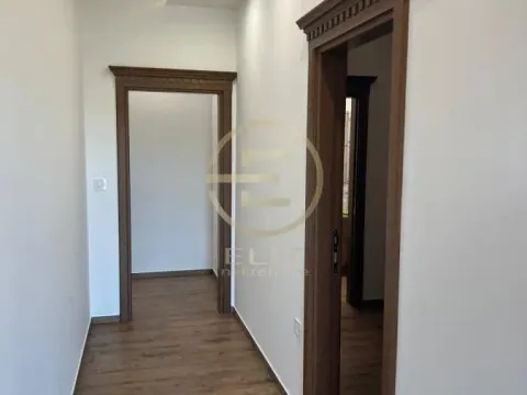 Prodaja, kuća, 226m², Sremska Kamenica, Petrovaradin - image 5