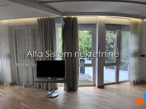 Izdavanje, četvorosoban stan, 150m², Savski Venac, Beograd - image 6