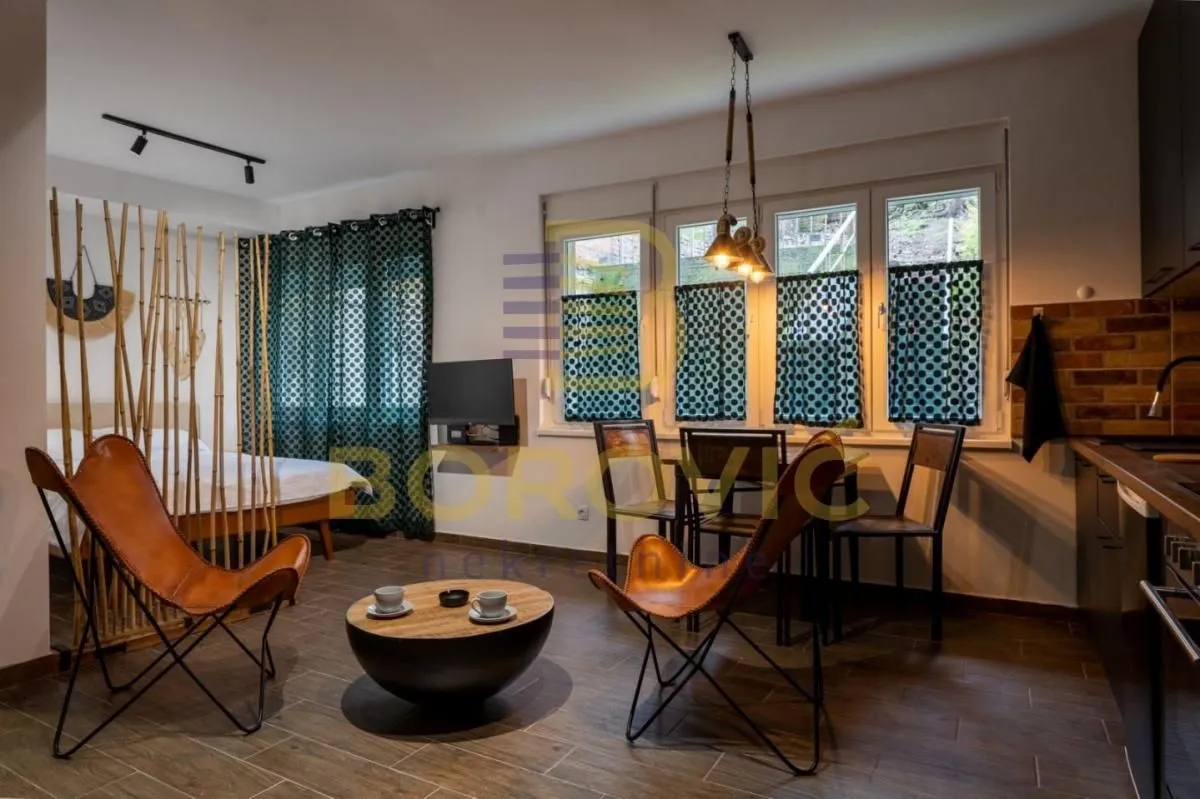 Prodaja, jednosoban stan, 36m², Savski Venac, Beograd