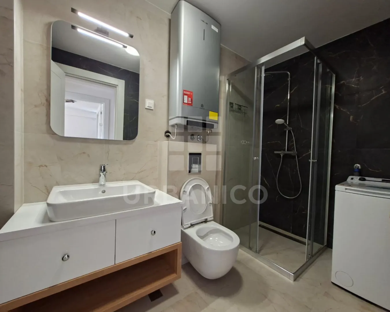 Prodaja, jednosoban stan, 56m², Tološi, Podgorica