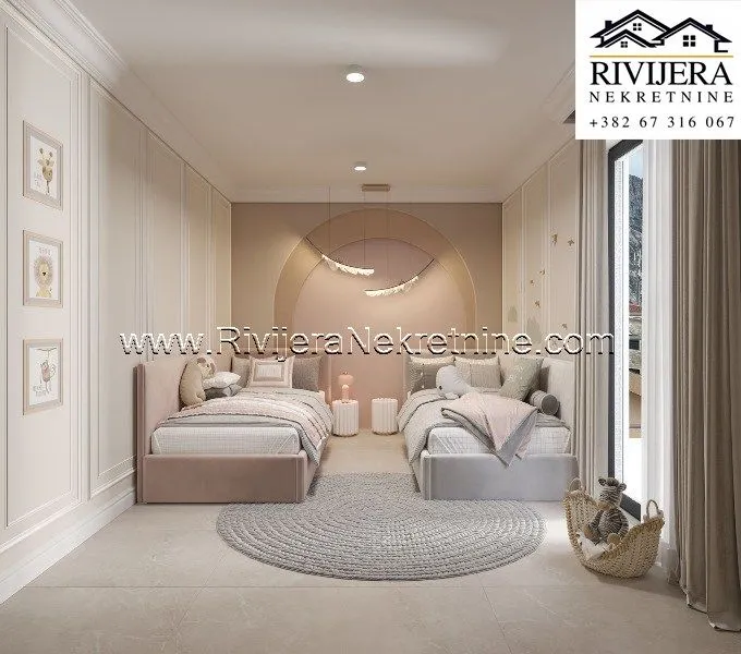 Prodaja, trosoban stan, 204m², Dobrota, Kotor