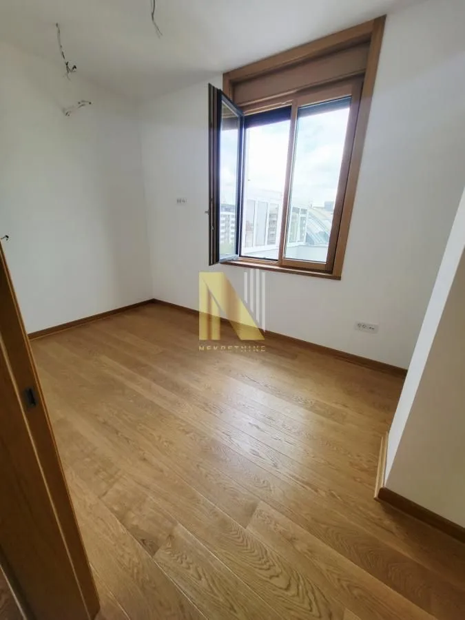 Prodaja, četvorosoban stan, 121m², Podbara, Novi Sad Sve Podlokacije