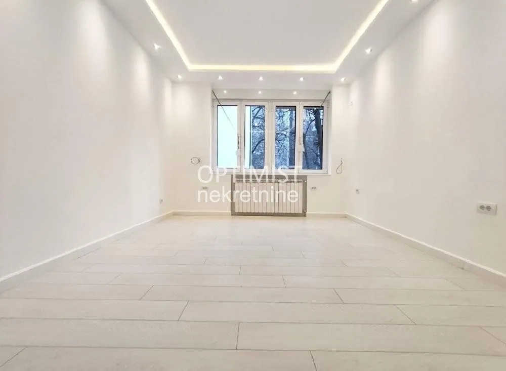 Sale, two bedroom apartment, 55m², Stari Grad, Beograd