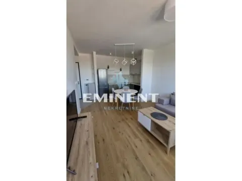 Izdavanje, dvosoban stan, 42m², Zemun Novi Grad, Zemun Sve Podlokacije - image 5